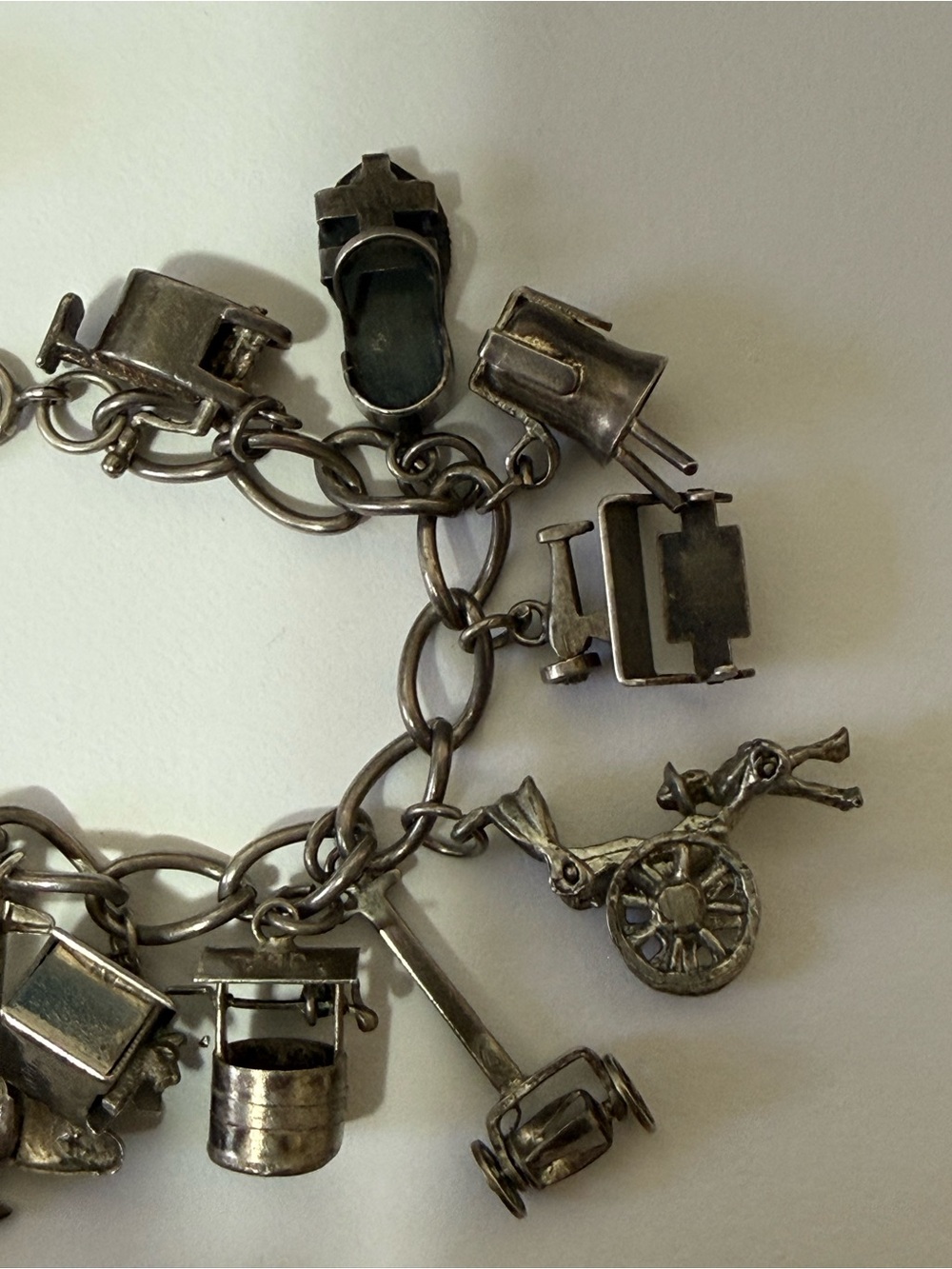 Vintage Sterling Silver Charm Bracelet with Assorted Charms - Picture 3 of 10